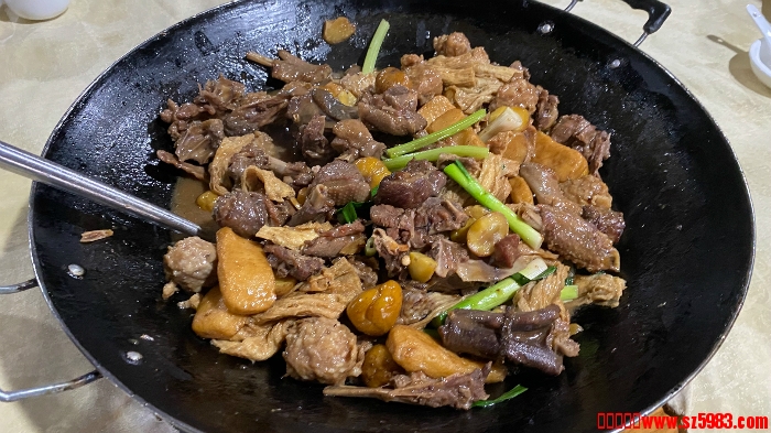 161259h5u655x61enn6aw6.jpg